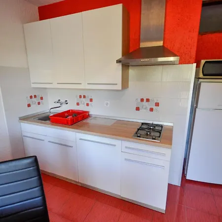 Jurica 4 Mit Terrasse By Interhome Novigrad Istria