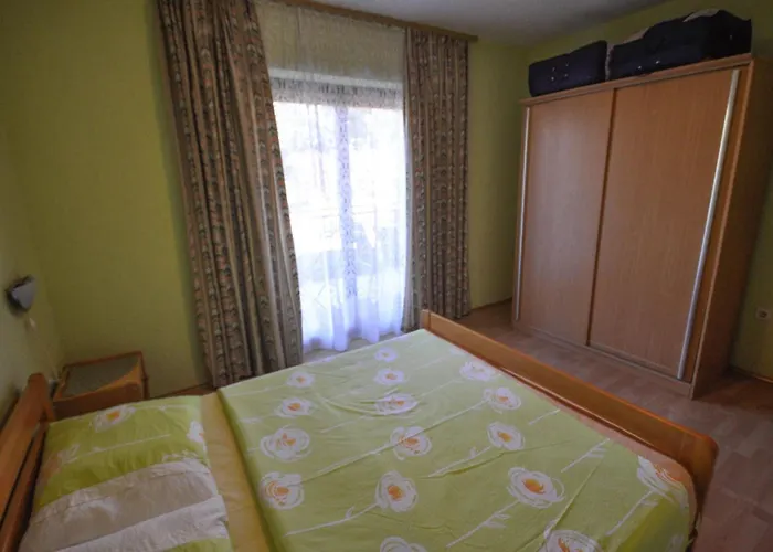 Jurica 4 Mit Terrasse By Interhome 아파트 *