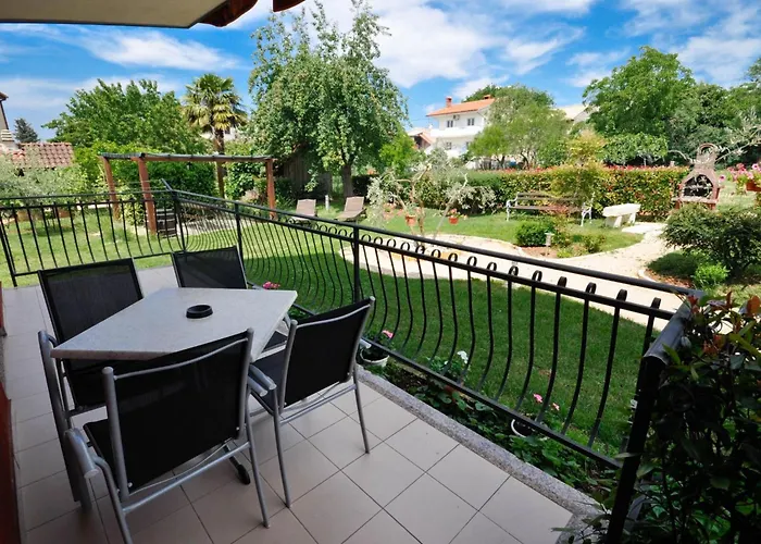 Jurica 4 Mit Terrasse By Interhome 아파트