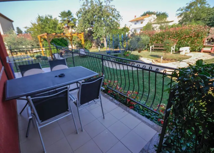 Jurica 4 Mit Terrasse By Interhome 아파트 Novigrad Istria